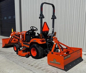 Bon marché, Kubota BX1880 utilisé 3 tonnes de poids en ordre de marche avec moteur central, pompe et composants de roulement - Product Image 4