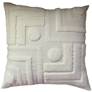 Housse de coussin carrée 100% coton avec broderie, taie d'oreiller carrée 100% coton avec fermeture éclair pour décoration intérieure OEM fabriqué au Vietnam - Product Image 1