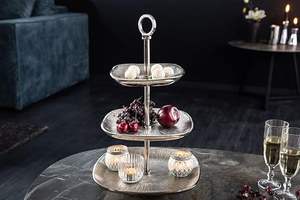 Ensemble de mini présentoirs à cupcakes en aluminium doré de forme ronde de haute qualité, parfait pour la décoration de mariage et l'affichage de table - Product Image 2