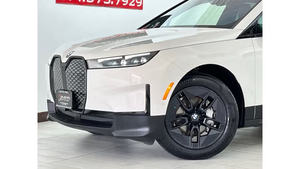 2025 B * M * W รถมือสองที่ xDrive50การรับรอง AWD - Product Image 4