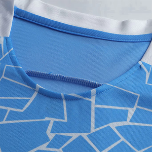 Dernier style d'uniformes de football en gros, ensemble d'uniformes de football pour adultes, uniforme de football de haute qualité - Product Image 3