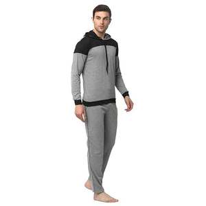 Jersey unisex con capucha, traje de Jogger, logotipo personalizado impreso, conjunto de entrenamiento para hombre, ropa deportiva para uso en el gimnasio, chándal de invierno - Product Image 3