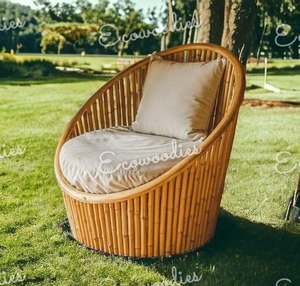 Chaise d'extérieur en bambou naturel de style traditionnel pour jardin, salon, parc et chambre à coucher. - Product Image 5