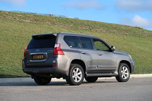 รถ Lexus GX 460 ปี 2013 มือสอง พวงมาลัยซ้าย/ขวา - Product Image 2