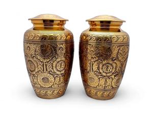 Urne de crémation en métal élégante faite à la main Conteneur de cendres commémoratives durables Conception gravée pour adultes animaux de compagnie Vases en métal - Product Image 3