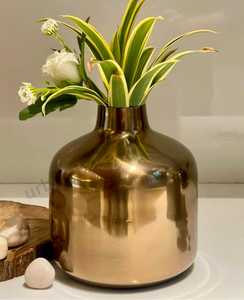 Pot de fleurs moderne et robuste en fer, écologique, plaqué or brillant pour une longue durée de vie, pour l'intérieur, l'extérieur, le jardin et la présentation de plantes à la maison - Product Image 5