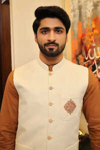 Low MOQ Breathable Wedding Waistcoat For <b>Men</b> 2026 New Arrival <b>Shalwar</b> <b>Kameez</b> Outer Wear Short Length <b>Men</b> Waistcoat - Product Image 2