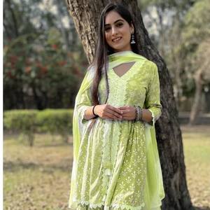 Coton rayonne imprimé avec dentelle lourde dans le cou et les manches belle coupe Kurta pantalon Dupatta ensemble tenue décontractée costume de robe traditionnelle - Product Image 6