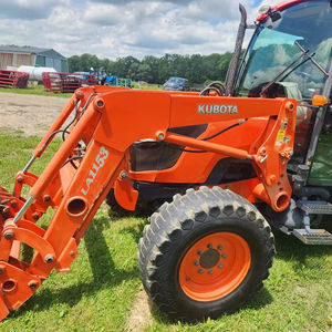 M6040 para Tractor de Arrastre de 10 HP, Componentes Centrales de Alta Calidad que Incluyen Motor, Bomba de Engranajes, Caja de Cambios - Product Image 3