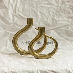 Bougeoirs de pilier conique design décoratif pour la maison bougeoir en métal doré et argenté pour la décoration de mariage article décoratif de cadeau - Product Image 6