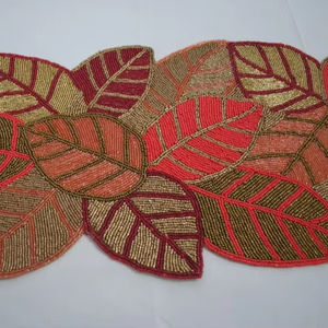 ผ้าปูโต๊ะลูกปัด - Product Image 1