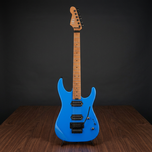 Guitarra Eléctrica de Cuerpo Sólido, Cuerpo de Aliso, Mástil de Arce Flameado Tostado, Trastes Jumbo de Acero Inoxidable, Trémolo Floyd Rose, Pastillas de Diseño Estadounidense - Product Image 1