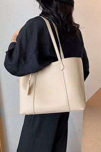 Bolso de mano de moda para mujer de alta calidad, bolso de hombro impermeable de gran capacidad, bolso de compras personalizable de lona de cuero Fac - Product Image 2