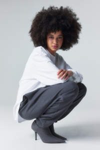 2025 Women's Oversized Gray Sweatpants Sports Joggers with <b>Elastic</b> Waist Closure High Waisted Wide Leg Trousers Joggers - Product Image 4