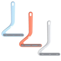 2025 vente chaude créatif nouveau Design Golf forme Double face toilettage pour animaux de compagnie épilation brosse vêtements grattoir