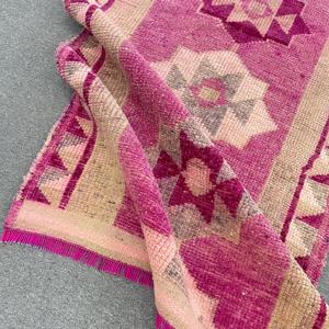 พรมวินเทจขนาด 3x10.5 ฟุต, พรมตุรกีแบบ Runner, พรมลายปะติดสีชมพูเบจ - Product Image 4