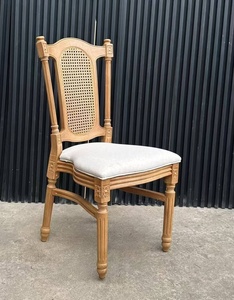 เก้าอี้รับประทานอาหารดีไซน์ใหม่สไตล์หลุยส์ XV ทำจากเรซิ่น PP เหมาะสำหรับงานอีเว้นท์และงานแต่งงาน - Product Image 4