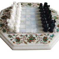 Jeu d'échecs en marbre blanc indien écologique, marqueterie florale semi-précieuse incrustée, artisanat d'art de collection Diwali Agra