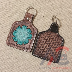 Nouvelle vente 2024 arrivée usiné à la main conception porte-clés en cuir véritable porte-clés vente chaude élégant vente chaude porte-clés - Product Image 2