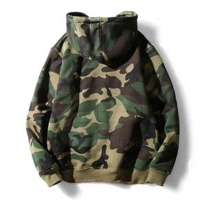 Sweats à capuche camouflage pour hommes, style streetwear tendance, coupe décontractée pour tenues décontractées et mode urbaine - Product Image 2