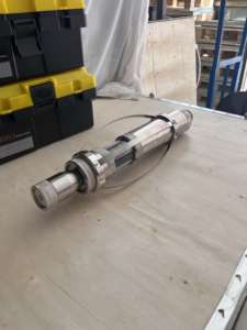 Nueva Cámara para Pozos Profundos con Cable de 100m/200m, Resistente al Agua y a Altas Temperaturas, con Manivela Manual de 73mm y 360° °   Cámara Rotatoria para Perforaciones - Product Image 2