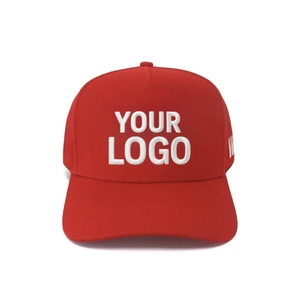 Gorra de golf de alto rendimiento al por mayor, transpirable, de 5 paneles, con logo bordado en 3D, cierre trasero de velcro, personalizada por dentro y por fuera. - Product Image 1