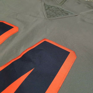 เสื้อเจอร์ซีย์อเมริกันฟุตบอลสำหรับผู้ชายผ้าแห้งเร็วผ้าโพลีเอสเตอร์พิมพ์ซับลิเมชันตามสั่ง - Product Image 6