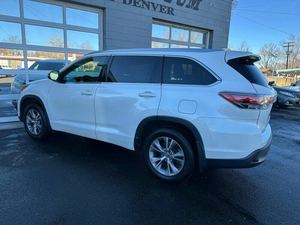 Toyota Highlander XLE 2015 - Product Image 2