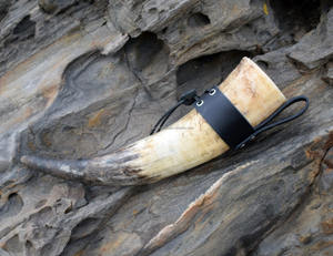 Authentique Corne à boire Viking de qualité supérieure, finition artisanale, style animal et religieux, pour bière - Product Image 2