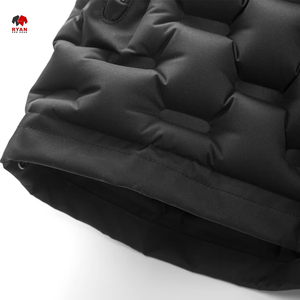 Chaleco Acolchado de Alta Calidad Cozy Ryan Pro Gear, Diseño de Logotipo Personalizado e Impresión - Product Image 3