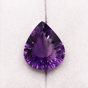 100% Piedra preciosa de amatista natural Corte excelente Calidad superior Gota de lágrima Corte facetado Piedra preciosa suelta Fabricación de joyas Uso Venta a granel OEM - Product Image 4