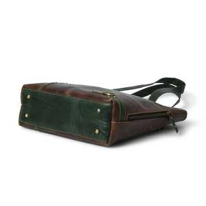 Vente en gros de sac fourre-tout en cuir vintage chic pour femmes grand rangement avec design élégant et fermeture à glissière - Product Image 5