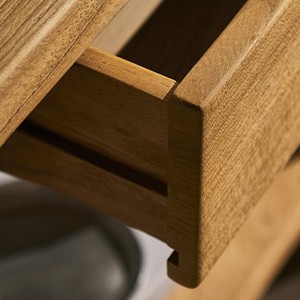 Mesa auxiliar de madera de alta calidad con estante inferior Mesita de noche rústica para sala de estar Dormitorio hecha en Vietnam - Product Image 5