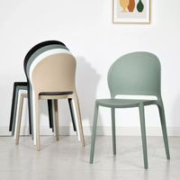 Made in Spain Silla apilable de polipropileno para jardín y comedor Muebles de exterior cómodos y duraderos listos para exportar