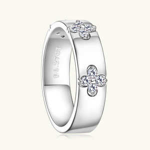 Anillos Anchos de Plata de Ley 925 de Alta Calidad con Moissanita de Corte Brillante de 1.75mm, Color D, Claridad VVS, Engaste de Púas, Diseño de Hoja Gruesa para Boda - Product Image 3