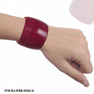 Brazalete de Resina Magenta Grueso, Brazalete Ancho y Atrevido, Brazalete de Resina Rosa Brillante para Mujer - Product Image 4