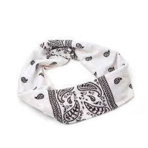Stylish 100% Durable Cotton Square <b>Bandana</b> Scarf Multifunctional Outdoor Use for Adults Custom OEM Printed Department - Product Image 4