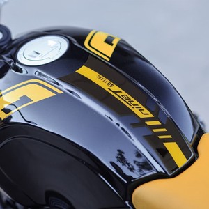 Copertura Adesiva 3D per Serbatoio Moto Compatibile con BMW R NineT - Product Image 1