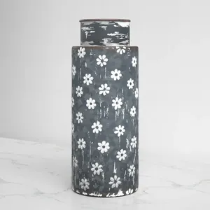 Florero de suelo de hierro hecho a mano con flores doradas, estilo costero, centro de mesa de boda, decoración del hogar, jardineras de jardín - Product Image 5