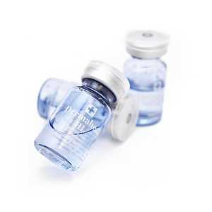 Le sérum anti-chute et repousse de qualité supérieure renforce et revitalise tous les types de cheveux avec une formule à valeur réelle éprouvée - Product Image 1