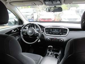 UTILISÉ LHD/RHD 2018 KIA SORENTO LX FWD - Product Image 3