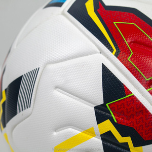 ลูกฟุตบอลคุณภาพสูง น้ำหนักเบา 12 แผ่น พร้อมสีและโลโก้ที่ปรับแต่งได้ สำหรับการส่งเสริมกีฬากลางแจ้ง - Product Image 5