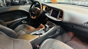 2019 DO DGE CHALLENGER (R/T Scat Pack) MILEAGE 157,000km, 400kw (499Hp) AUTOMATIC TRANSMISSION - Product Image 5