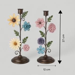 Par de candelabros de flores de metal sin llama hechos a mano | Juego de 2 candelabros Multicolor Detalles florales para Navidad Pascua - Product Image 3