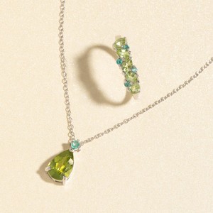 Collier Pendentif Minimaliste en Argent Sterling 925 avec Émeraude Naturelle et Péridot Vert Taillés en Poire, Pierre de Naissance de Mai et d'Août, Flourish - Product Image 3