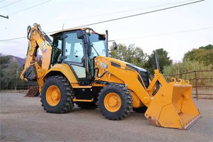 Composants du noyau de la chargeuse sur pneus Caterpillar CAT 420 4x4 d'occasion inclus-pompe à engrenages moteur avec godet agricole - Product Image 2