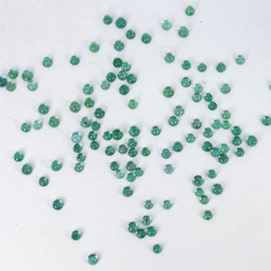 Cabochons ronds en émeraude verte de Zambie de 4mm à 6mm de pierres précieuses naturelles en vrac - Product Image 3