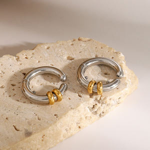 J & D 18 Karat Gold Edelstahl Zweifarbige polierte minimalist ische Clip-On Ohrringe Elegante INS Style Chic Fashion Statement - Product Image 4