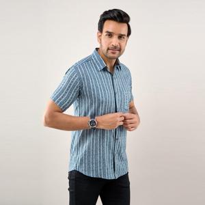 Chemise décontractée rayée bleu marine 100 % coton pour homme, coupe classique, en popeline respirante, idéale pour l'été et les tenues professionnelles formelles, pièce unique - Product Image 5