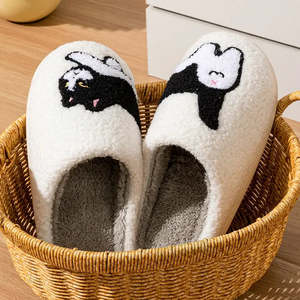 รองเท้าแตะแบบเปิดนิ้วเท้าสุดน่ารักพร้อมดีไซน์ลายแมวน้อยแสนนุ่มนวล - Product Image 3